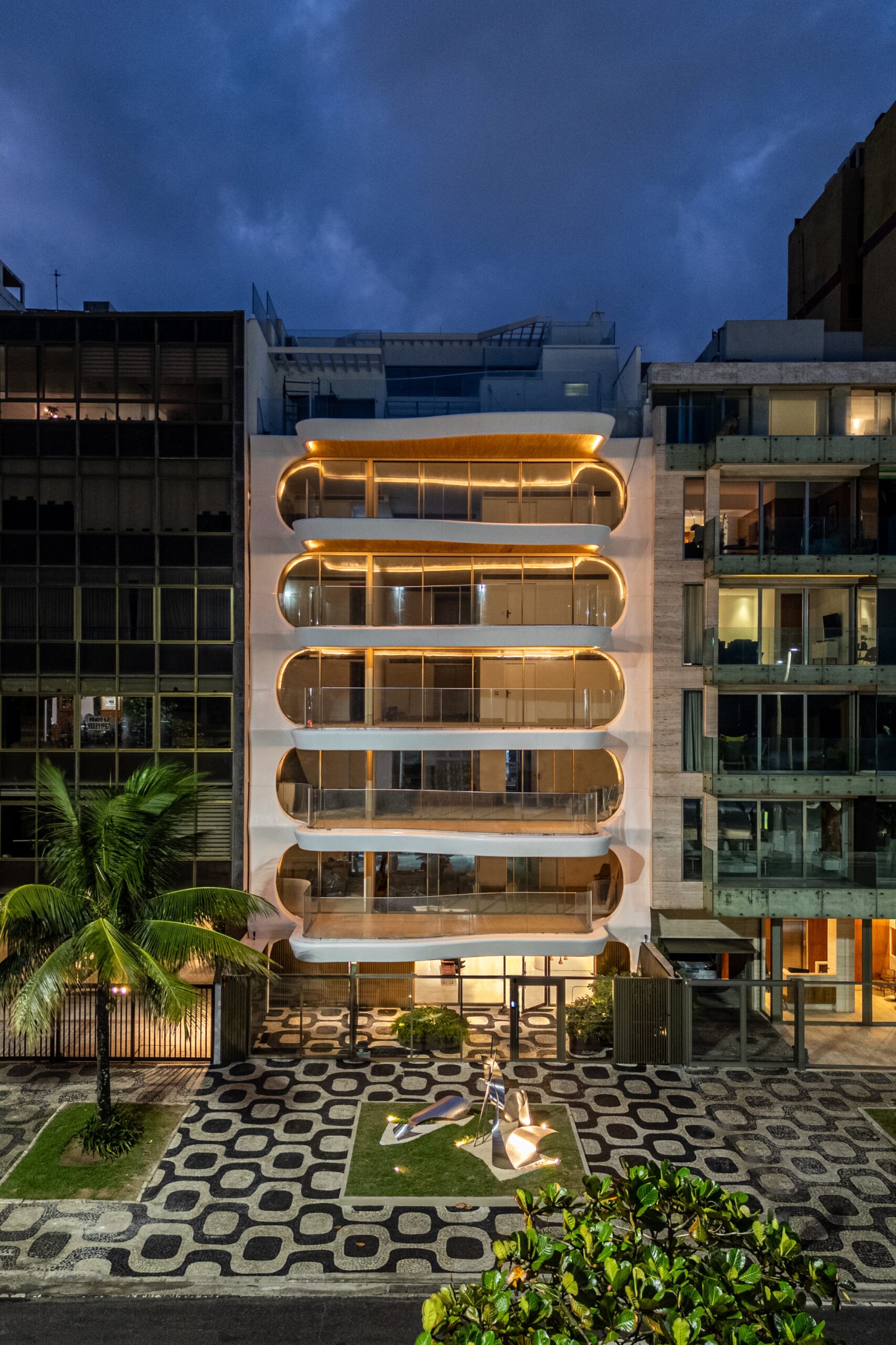 FRENTE NOTURNO (2)